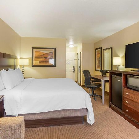 Best Western Plus Cotton Tree Inn Норт-Солт-Лейк Екстер'єр фото