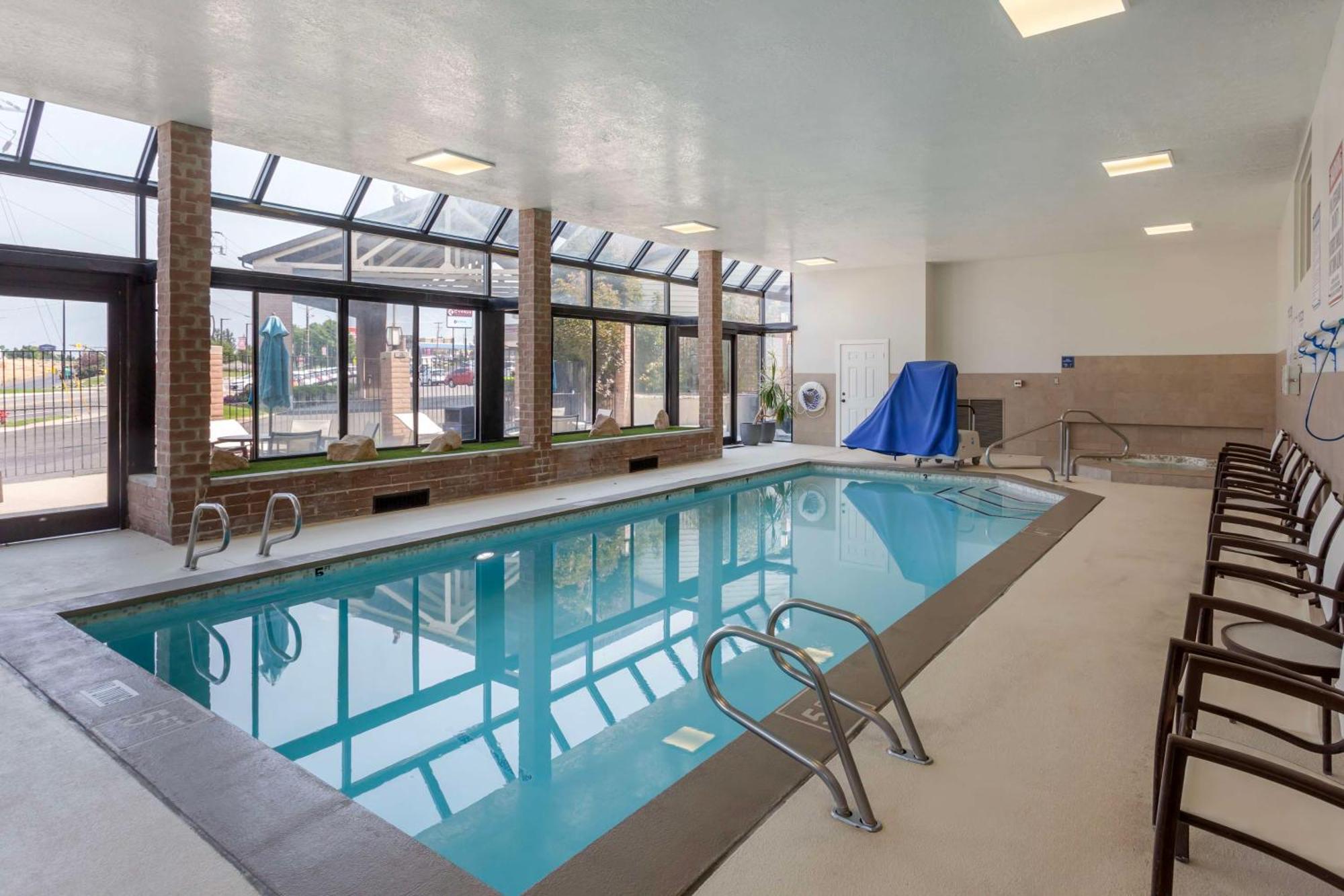 Best Western Plus Cotton Tree Inn Норт-Солт-Лейк Екстер'єр фото